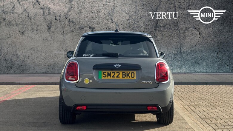 MINI Hatchback 135kW Cooper S Level 2 33kWh 3dr Auto Electric Hatchback